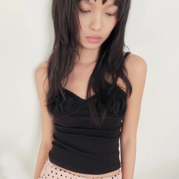 루즈슬립오버 버터 퍼프 탑 *블랙