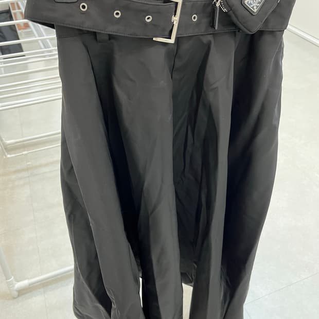 프라다 리나일론 벨트 스커트