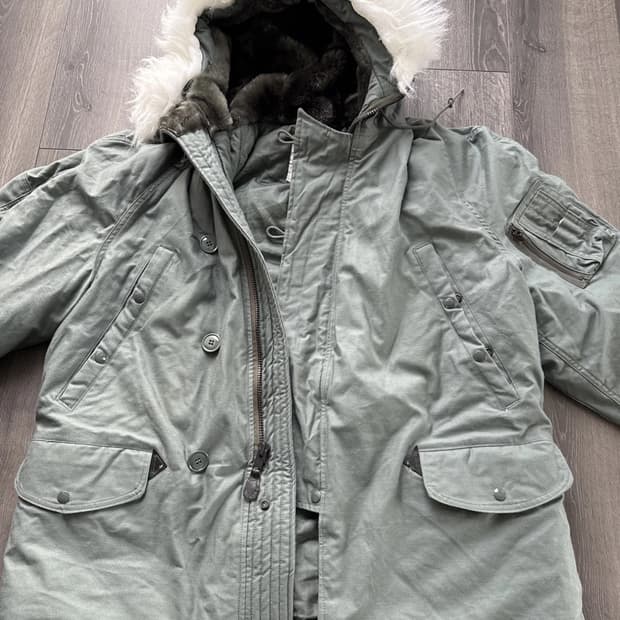 90s 미공군 납품용 그린브라이어 인더스트리 N-3B 파카 세이지그린