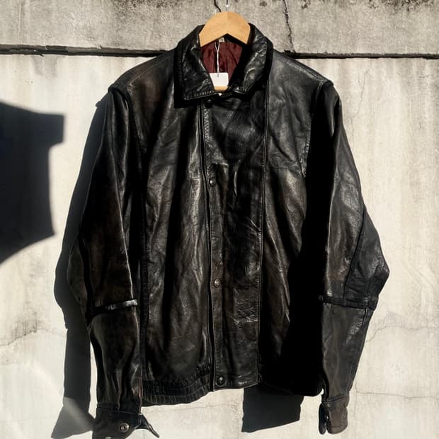 Vintage Lambskin Leather Jacket with Con