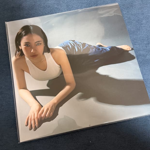 유라 youra 가우시안 LP 친필싸인반