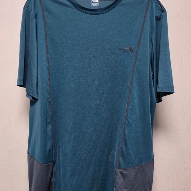 노스페이스 반팔 110