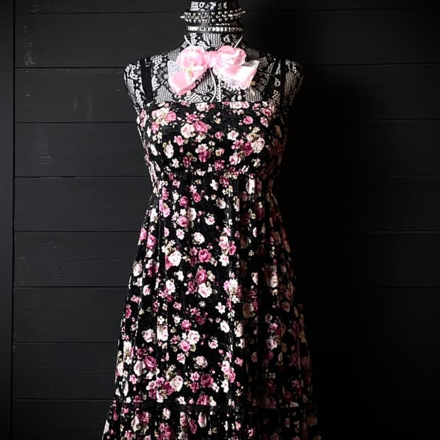 JPN 핑크 플라워 패턴 히메갸루 블랙 나시 원피스