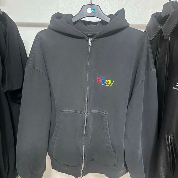 발렌시아가 이베이 후드집업 M