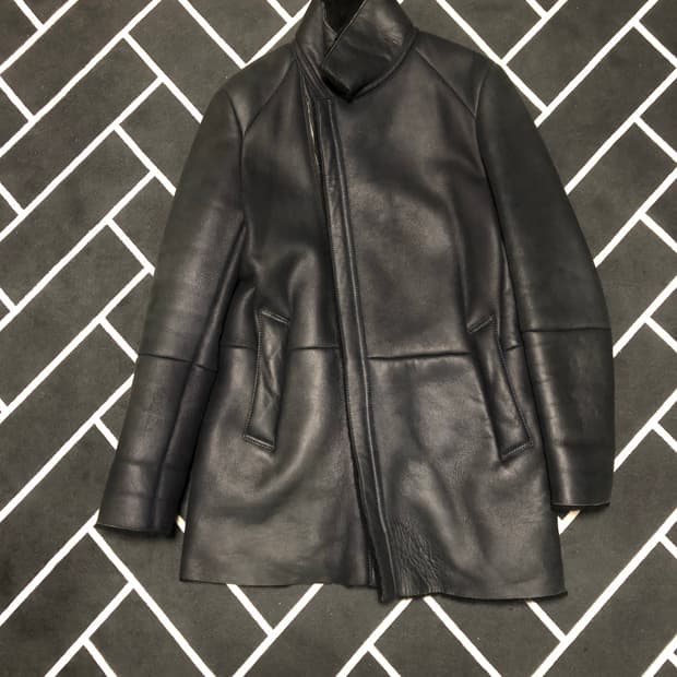 (횡재가)솔리드옴므 리얼무스탕 /몽클레어 스톤 발망 프라다 톰브라운타임