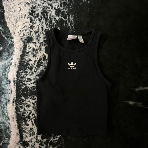 아디다스 크롭나시