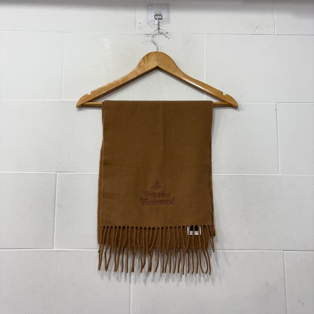 비비안웨스트우드 머플러