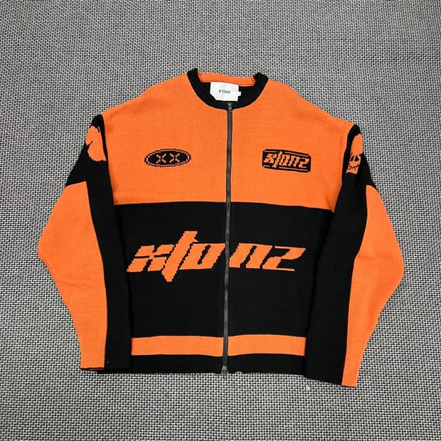 착샷O 엑스톤즈 스컬 니트집업