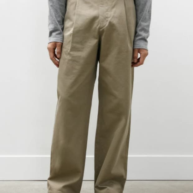 (5) 오라리 25ss washed finx 원턱 치노 라이트카키