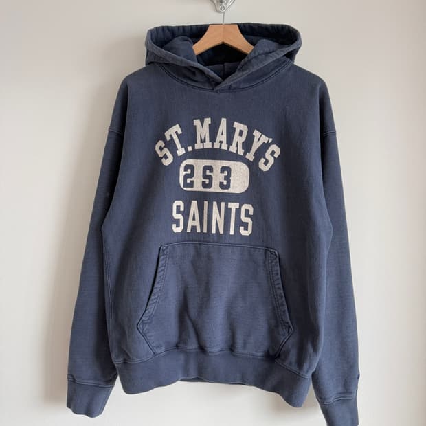 아웃스탠딩(OUTSTANDING) 후드