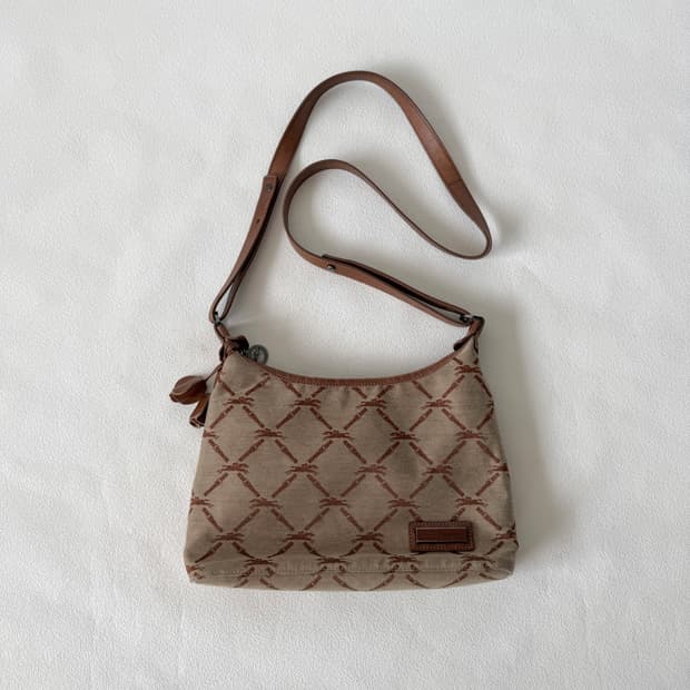 롱샴(Longchamp) 크로스백