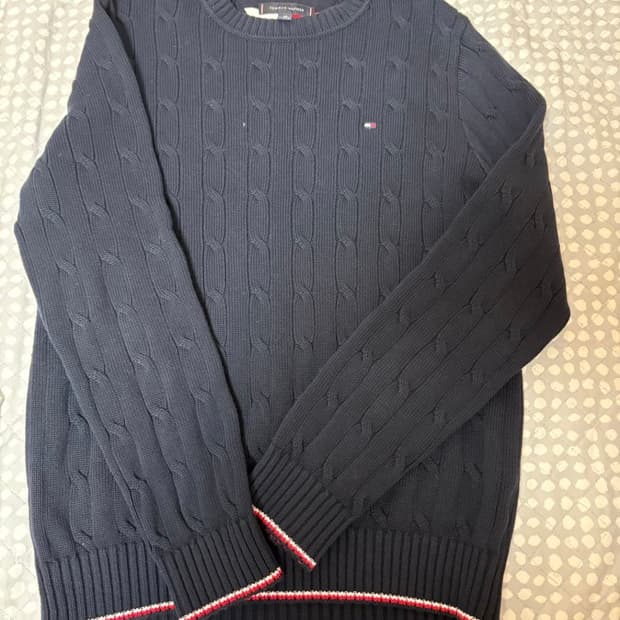 타미 힐피거 니트