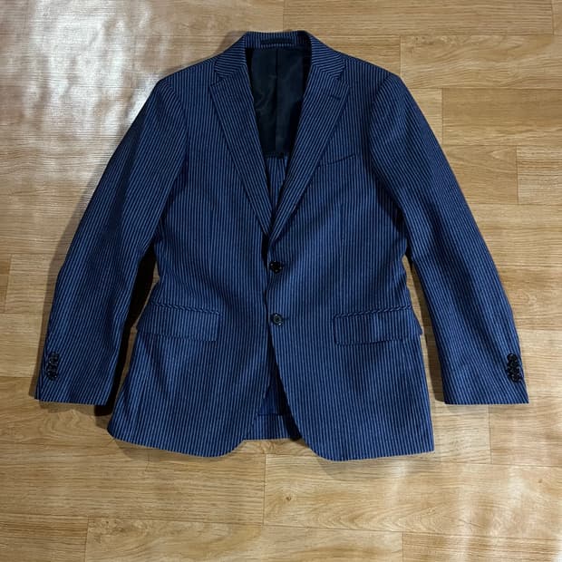 [100] 맨온더분 스트라이프 울자켓