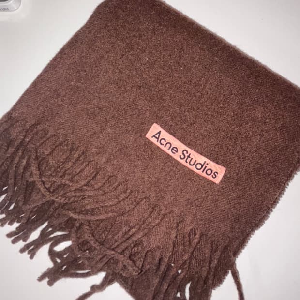 아크네 스튜디오 머플러 브라운 프린지 울 스카프 슬림