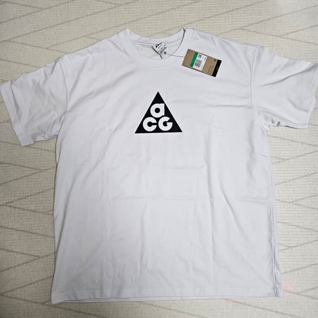 나이키 ACG  로고티 