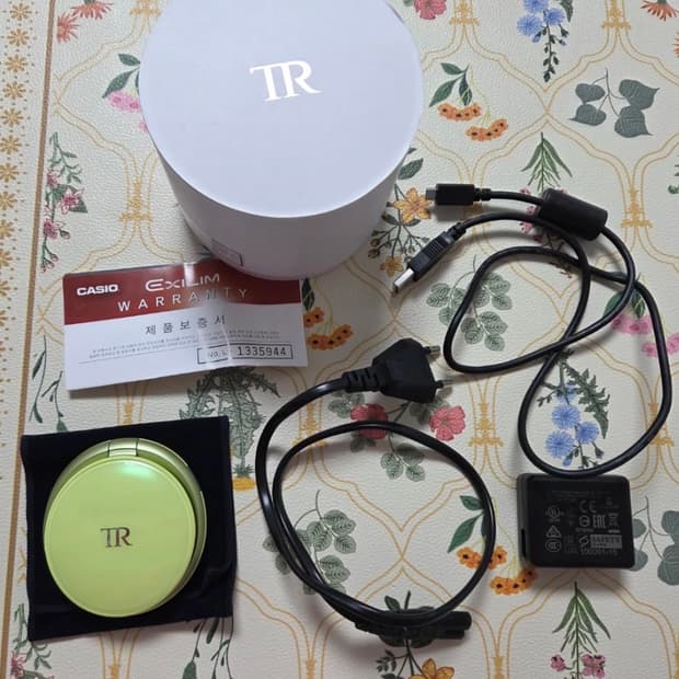 카시오 EXILIM TR-M11 카메라 풀세트(민트급 한번사용)
