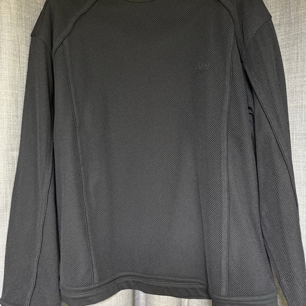 준지 24fw 메쉬 레이어드 티셔츠 m사이즈 판매