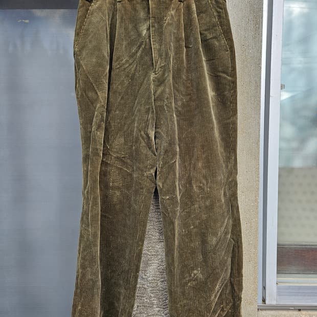 라코스테 코듀로이 와이드 스트레이트 팬츠 (카키, 32)
