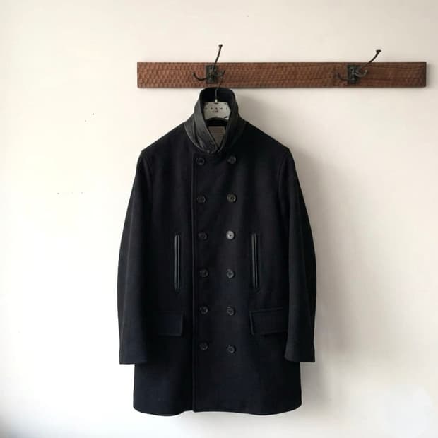 24aw MCLAGAN 13-BUTTON PEACOAT