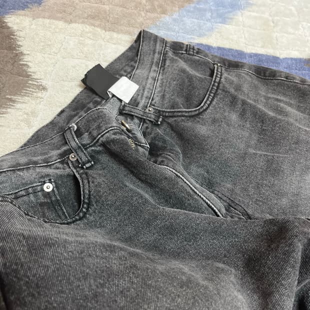 [32.5] DNSR 디엔에스알 시그니처 와이드 데님 팬츠 워시드 그레이