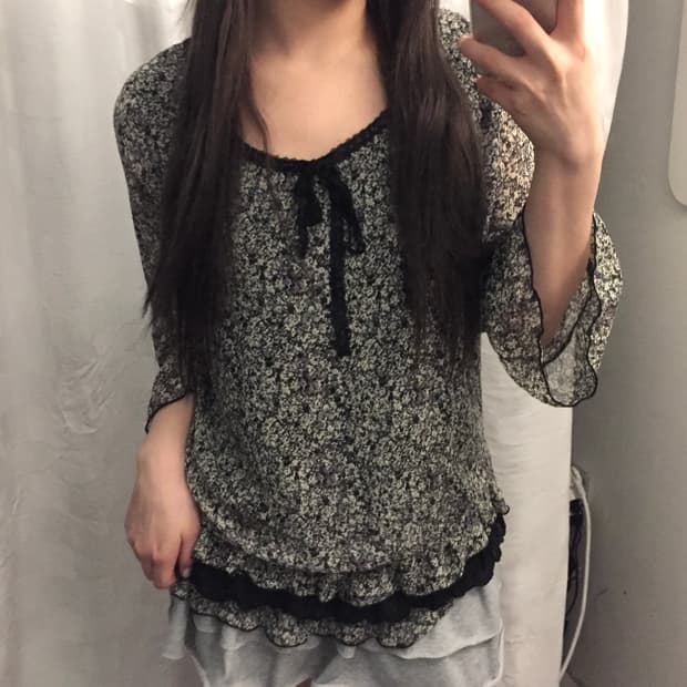 hushush 오리엔탈 에스닉 프릴 블라우스