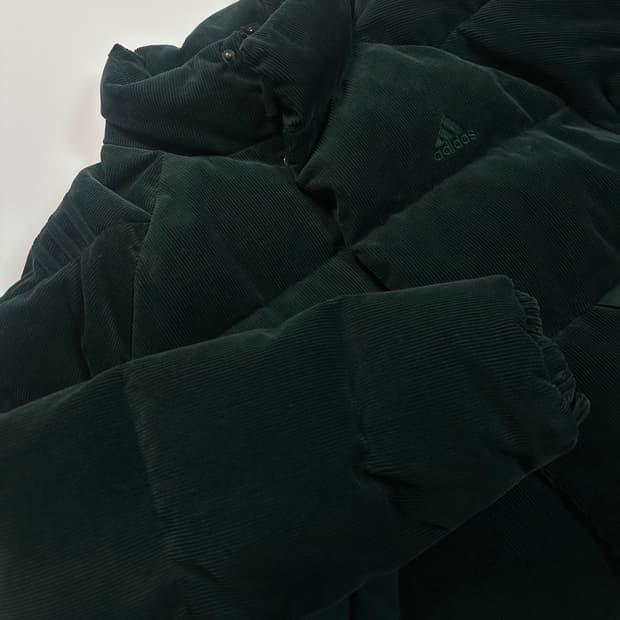 아디다스 딥그린 코듀로이 패딩