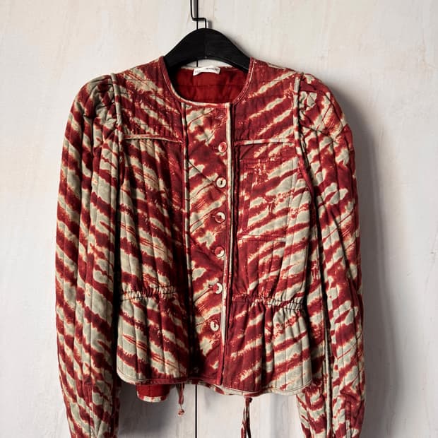 새상품 컨디션 Ulla Johnson 퀼팅 자켓 레드/베이지 P(44,5