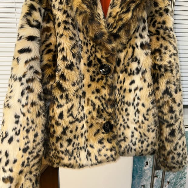 Matin kim  fur jk (os) y2k 