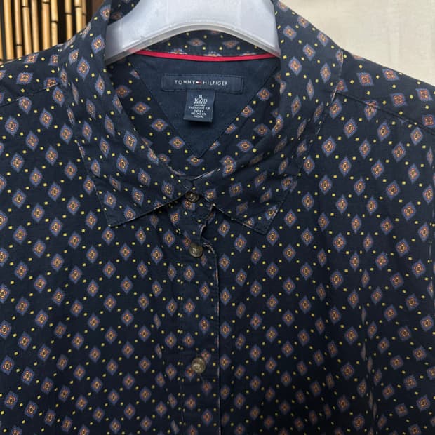 tommy hilfiger pattern shirt