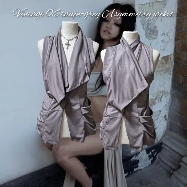 Vintage 06 taupe-grey Asymmetry jacket