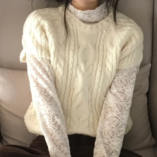 케이블 반팔 니트 