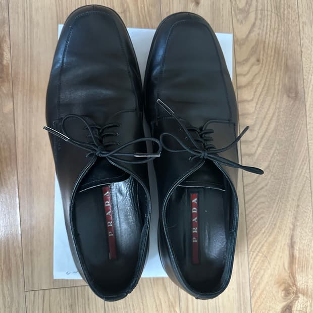 프라다 스포츠 더비 UK 8.5 , 275