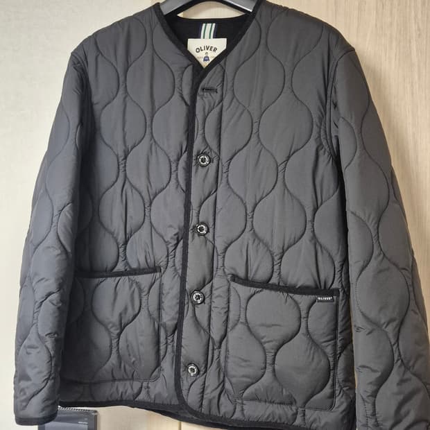 올젠올리버 경량패딩