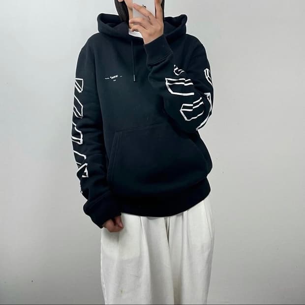 오프화이트 18fw 후드
