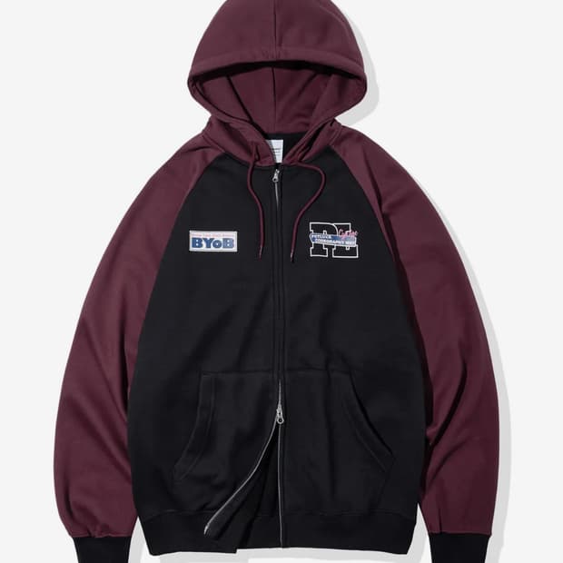 코드그라피 레글런 배색 후드 집업 블랙 버건디