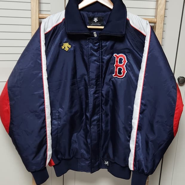 데상트 보스턴 선수지급용 누빔 퀄팅 점퍼 자켓 34번