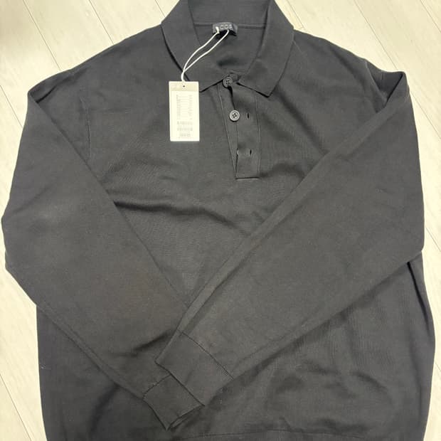 코스 카라 니트