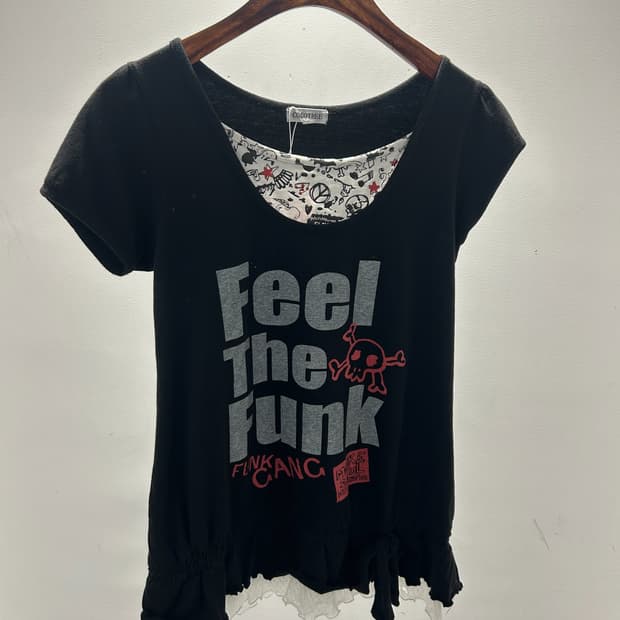 Feel The Funk 레이어드 그래픽 반팔 티셔츠