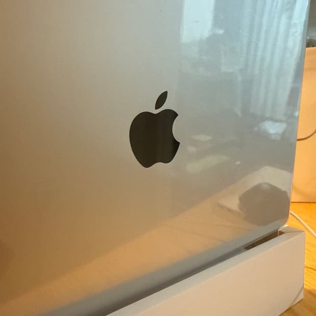 맥북 프로 m4 2025 /16-40코어/512g/8tbssd 실버컬러