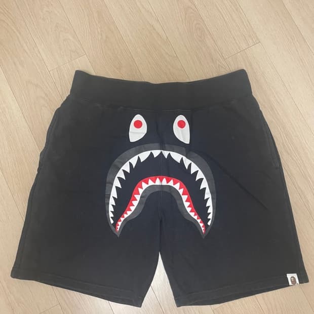 베이프 반바지 M