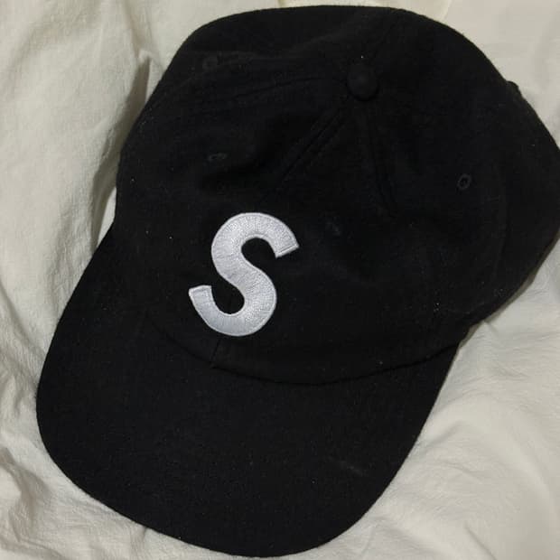 슈프림 S로고 캡