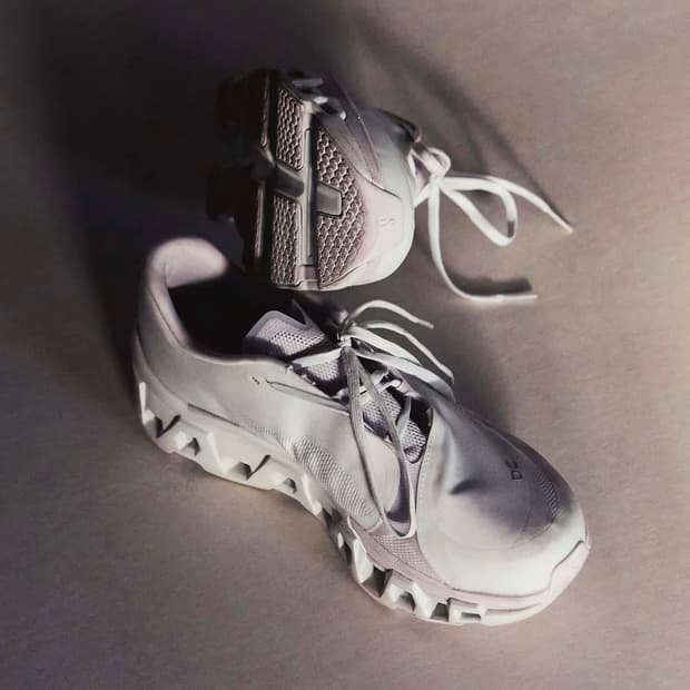 (새상품 285) 파프온 파프 온러닝 포스트아카이브팩션 paf