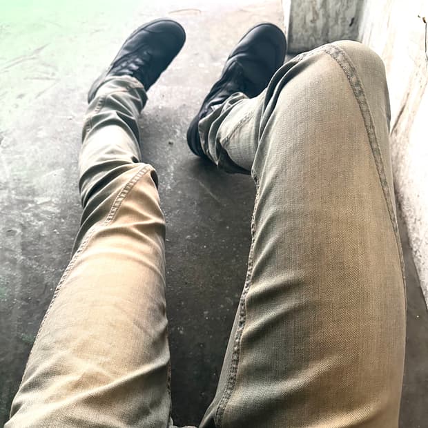 Nextdoorlips coated pants