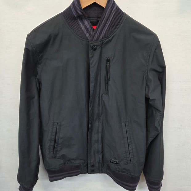 나이키 에어 안감카모누빔 헤리티지 디스트로이어 스타디움 자켓 m