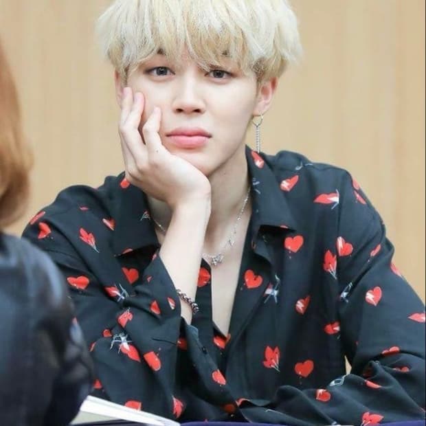 [BTS 지민님 착용] 생로랑 노스모킹 셔츠