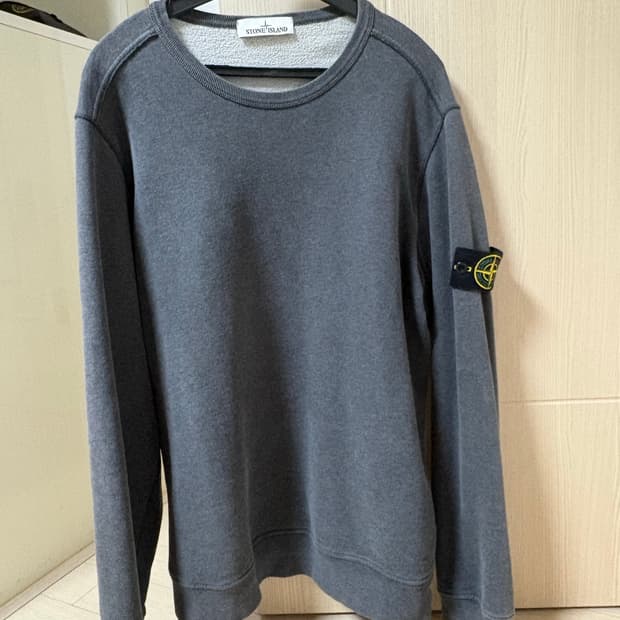 스톤아일랜드 맨투맨 L