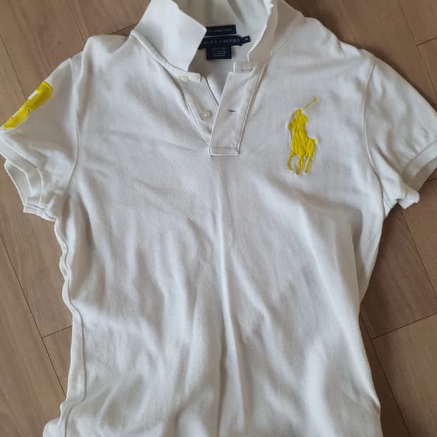 폴로 랄프로렌 화이트 빅포니 카라티 M사이즈