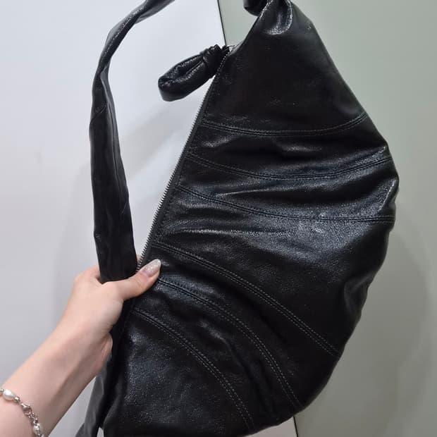 르메르 미디움 크루아상 코티드 린넨 범백 딥그린