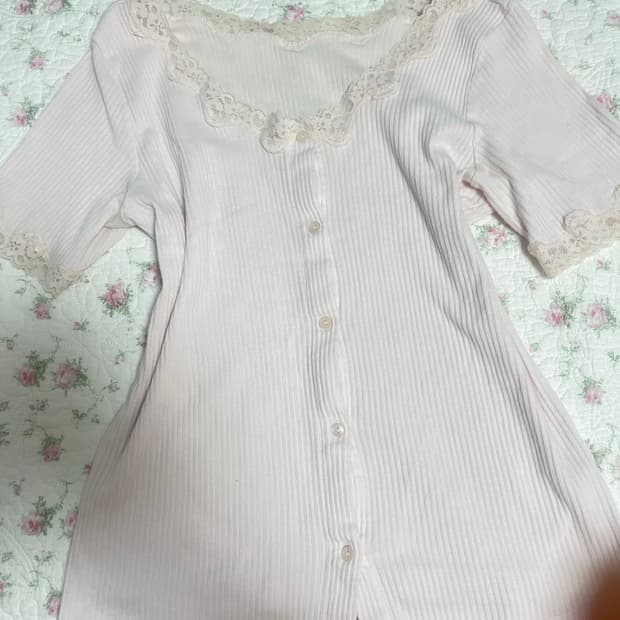 일본빈티지 연핑크 쿨핑크 레이스 버튼 반팔