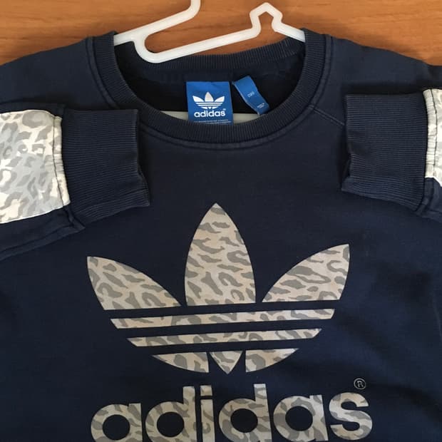 아디다스 레오파드 트레포일 맨투맨 95